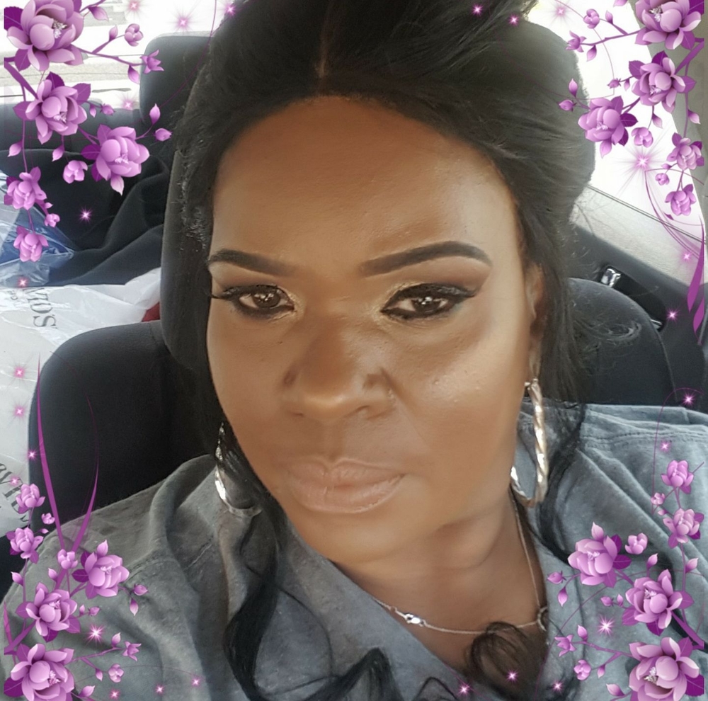 Meet your Posher, Sharon